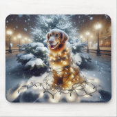 Golden Retriever verstrikt in kerstverlichting Muismat (Voorkant)