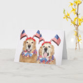 Golden Retriever Vierde juli vliegende vlaggen Kaart (Gele Bloem)