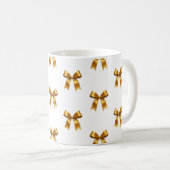 Golden Ribbon Pattern — Elegant Minimal Luxury Koffiemok (Voorkant rechts)