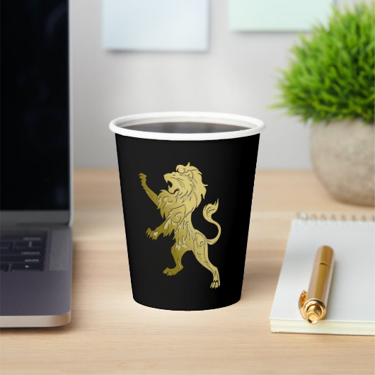 Golden Royal Lion Black Papieren Bekers (Insitu)