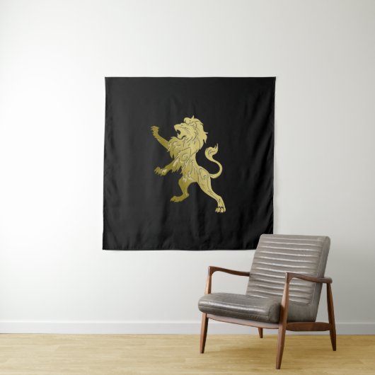 Golden Royal Lion Black Wandkleed (In situ)