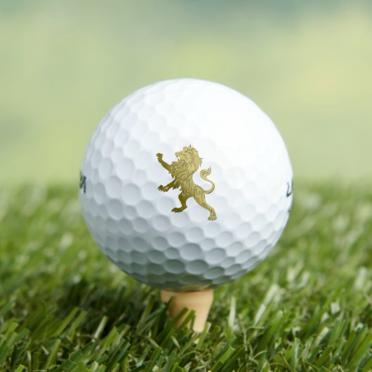Golden Royal Lion Golfballen (Insitu Shirt)