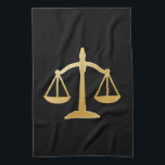 Golden Scales of Justice Law Theme Design Theedoek<br><div class="desc">Een keukenhanddoek met een afbeelding van goudkleurige schubben op een zwarte achtergrond. Eenvoudig en elegant.</div>