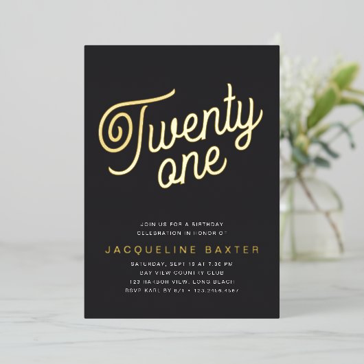 Golden Script 21st Birthday Party Folie Uitnodiging (Staand Voorkant)