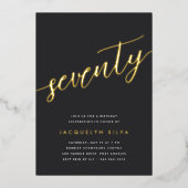 Golden Script 70th Birthday Party Folie Uitnodiging (Voorkant)