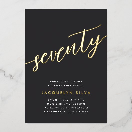 Golden Script 70th Birthday Party Folie Uitnodiging (Voorkant)