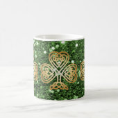Golden Shining Celtic Shamrock Green Faux Glitter Koffiemok (Center)