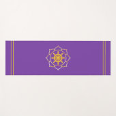 Golden Ship Wheel in Lotus op Violet Yogamat (Voorkant (horizontaal))