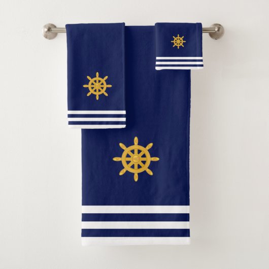 Golden Ship Wheel & Stripes op Navy Blue Bad Handdoek (Insitu)