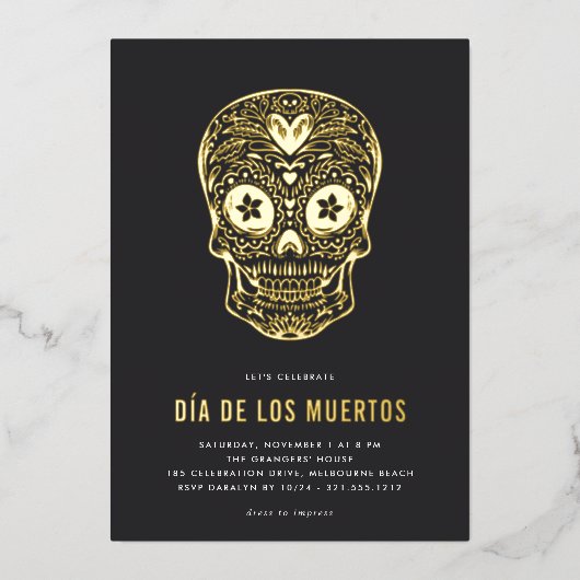 Golden Skull Dia de los Muertos Party Folie Uitnodiging (Voorkant)
