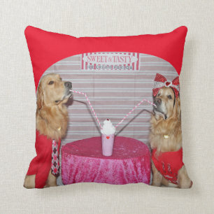 Golden Strawberry Milkshake Kussen