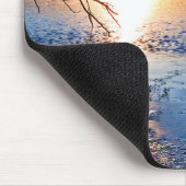 Golden Sunrise boven het meer Muismat (Hoek)