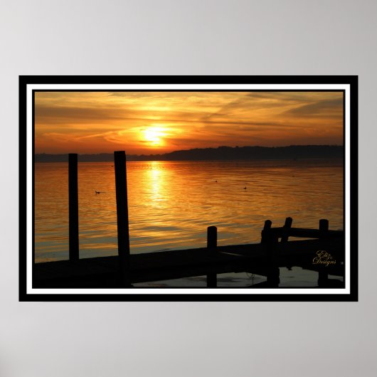 Golden Sunrise op het Poster van het meer (Voorkant)