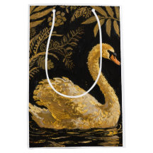 Golden Swan op een Midnight Pond