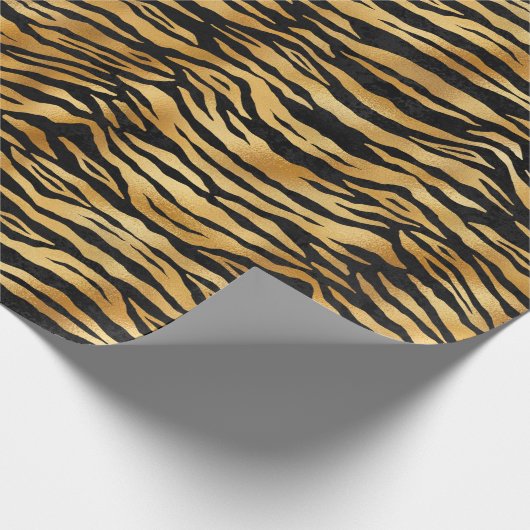 Golden Tiger Stripes | Bold Wild Animal Pattern Cadeaupapier (Hoek)