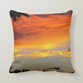 "Golden Time of Day" - Sierkussen