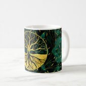 Golden Tree of Life Yggdrasil op Malachite Koffiemok (Voorkant rechts)