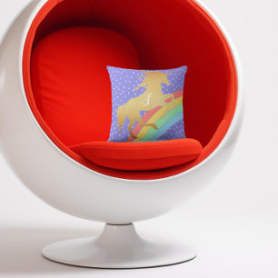 Golden Unicorn over pastelregenboogkleuren Kussen