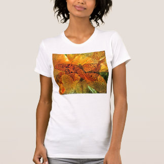 Golden vlinder en lily collage - T-shirt