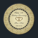 Golden Wedding Jubileum Magnet<br><div class="desc">Een DigitalCon Afbeeldingen Design met een gouden en zwarte kleur thema met een verscheidenheid aan aangepaste afbeeldingen, vormen, patronen, stijlen en lettertypen in deze unieke "50th Wedding Jubileum Magnet." Dit elegante en aantrekkelijke ontwerp wordt compleet geleverd met aanpasbare tekstbelettering en maakt een prachtig aandenken voor vrienden en familie van het...</div>