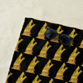 Golden Wolf Head zwarte badhanddoek (In situ)