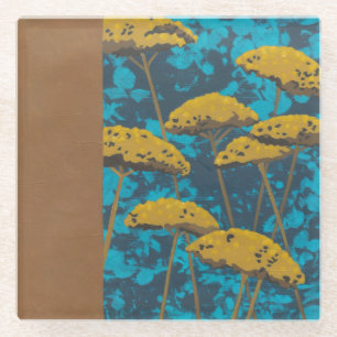 Golden Yarrow Garden met blauwe achtergrond Glazen Onderzetter