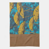 Golden Yarrow Garden met Blue Background Theedoek (Verticaal)