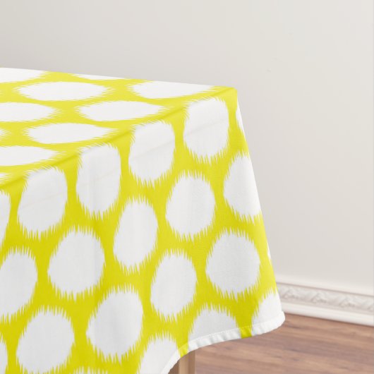 Golden Yellow Asian Moods Ikat Stippen Tafelkleed (Voorbeeld)