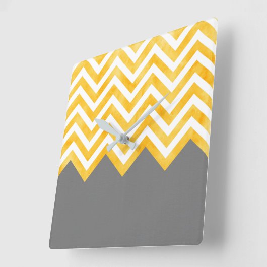 Golden Yellow Gray Chevron Vierkante Klok (Hoek)