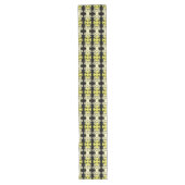 Golden Yellow Ornamental Stripe Seamless Pattern Lange Tafelloper (Voorkant)