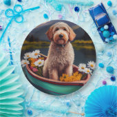 Goldendoedel op een peddel: Een Schilderachtig avo Papieren Bordje (Feest)