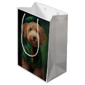 Goldendoedle Dog in St. Patrick's Day Dress Medium Cadeauzakje (Achterkant Gekanteld)