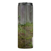 Goldendoedle Puppy Sits in Grass Thermosbeker (Achterkant)