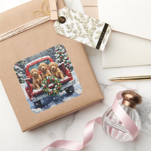 Goldendoodle Christmas Red Truck Holiday Vierkante Sticker (Geschenken)