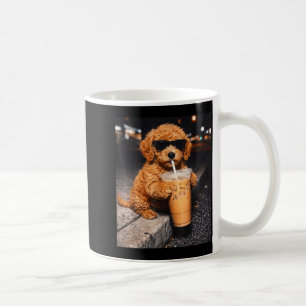 Goldendoodle drinkt ijskoude koffie grappig dier m koffiemok