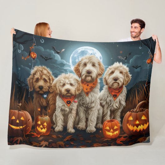 Goldendoodle Halloween Spooky Fleece Deken (In situ)