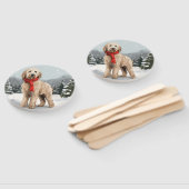 Goldendoodle Hond in Sneeuw Kerstmis Handwaaier (Niet-gemonteerd)