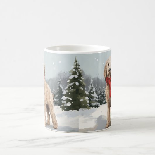 Goldendoodle Hond in Sneeuw Kerstmis Koffiemok (Center)