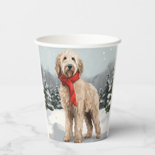 Goldendoodle Hond in Sneeuw Kerstmis Papieren Bekers (Achterkant)