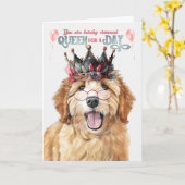 Goldendoodle Hondenkoningin voor een Dag Grappige Kaart (Gele Bloem)