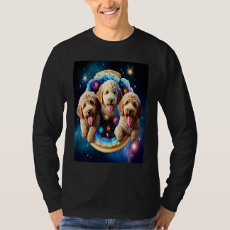 Goldendoodle in de ruimte met donuts Schattige Doo T-shirt