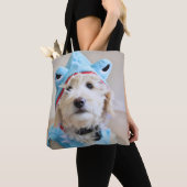 Goldendoodle in haaienkostuum tote bag (Dichtbij)