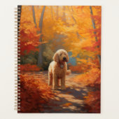 Goldendoodle in herfstbladeren val inspireert planner (Voorkant)