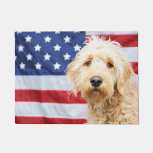 Goldendoodle met Amerikaanse vlag Deurmat (Voorkant)