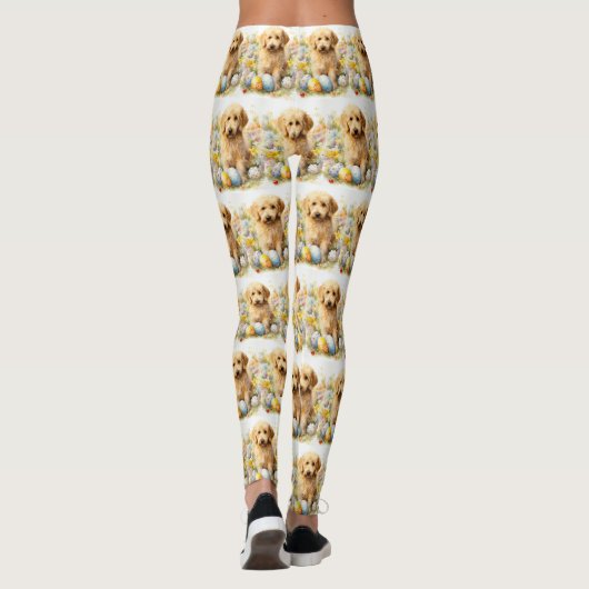 Goldendoodle met paaseieren leggings (Achterkant)