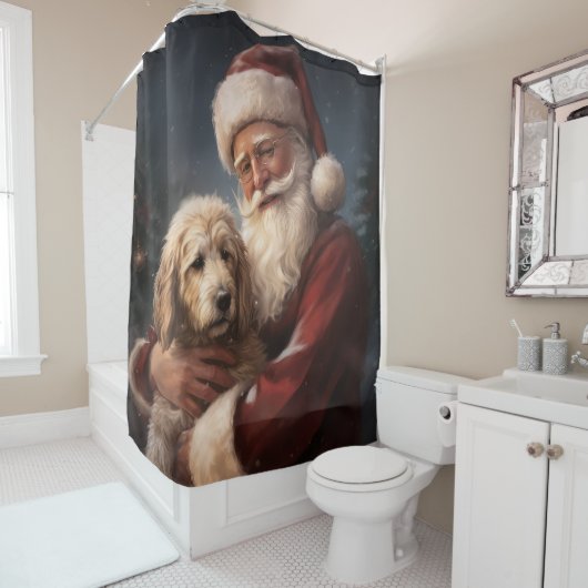 Goldendoodle Met Sinterklaas Feestelijke Kerstmis Douchegordijn (In situ)