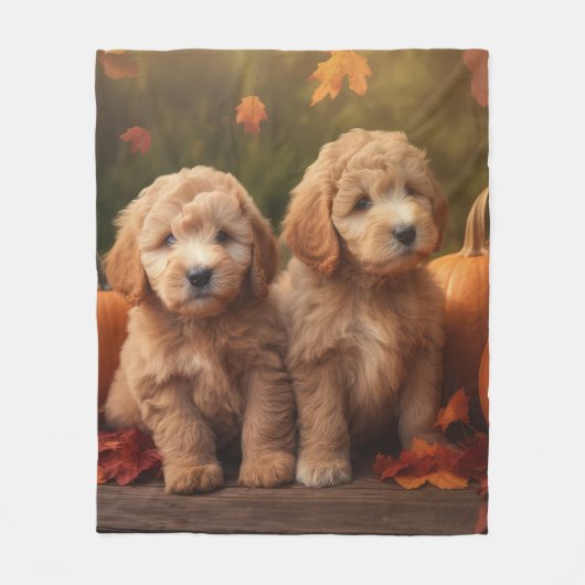 Goldendoodle Puppy Herfst Delight Pompoen Fleece Deken (Voorkant)