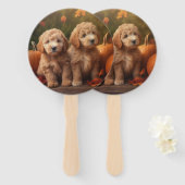 Goldendoodle Puppy Herfst Delight Pompoen Handwaaier (Voorkant en achterkant)
