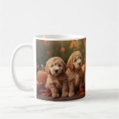 Goldendoodle Puppy Herfst Delight Pompoen Koffiemok (Links)