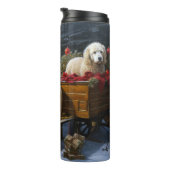 Goldendoodle Snowy Sleigh Kerst Decor Thermosbeker (Geroteerd rechts)